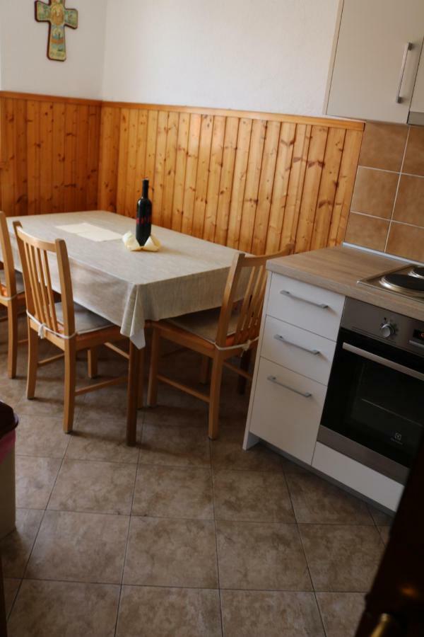 Apartment Topic Baska Voda Exterior photo