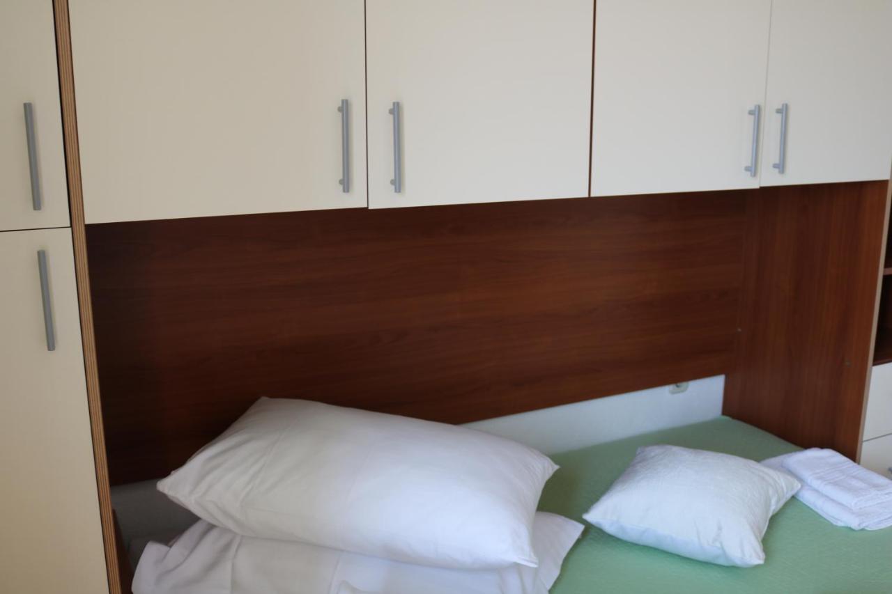 Apartment Topic Baska Voda Exterior photo